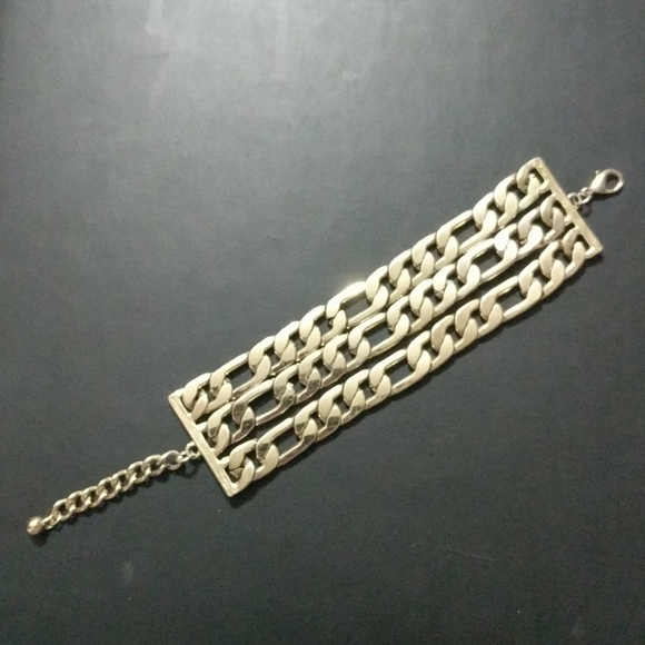 Gold Tone Chunky Triple Chain Link Statement Bracelet - Picture 1 of 3